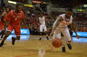 Ka’Darryll Bell (right) loses the ball in the season opener against Ball State. The Braves lost their last two games by a combined score of 172-117 after winning their first game against Ball State. Photo by Moira Nolan.