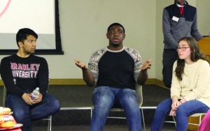 Students participate in a discussion at a previous event titled “Our diversity and inclusion: Community dia- logue (with doughnuts),” hosted by the Office of Diversity and Inclusion and Student Senate. Photos by Ann Schnabel.