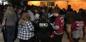 Students gathered on Olin Quad Wednesday night in order to spread awareness about mental illnesses. The Student Health Advisory Committee, Theta Chi Fraternity and brAvery hosted the event. photo by Kylee Higgins