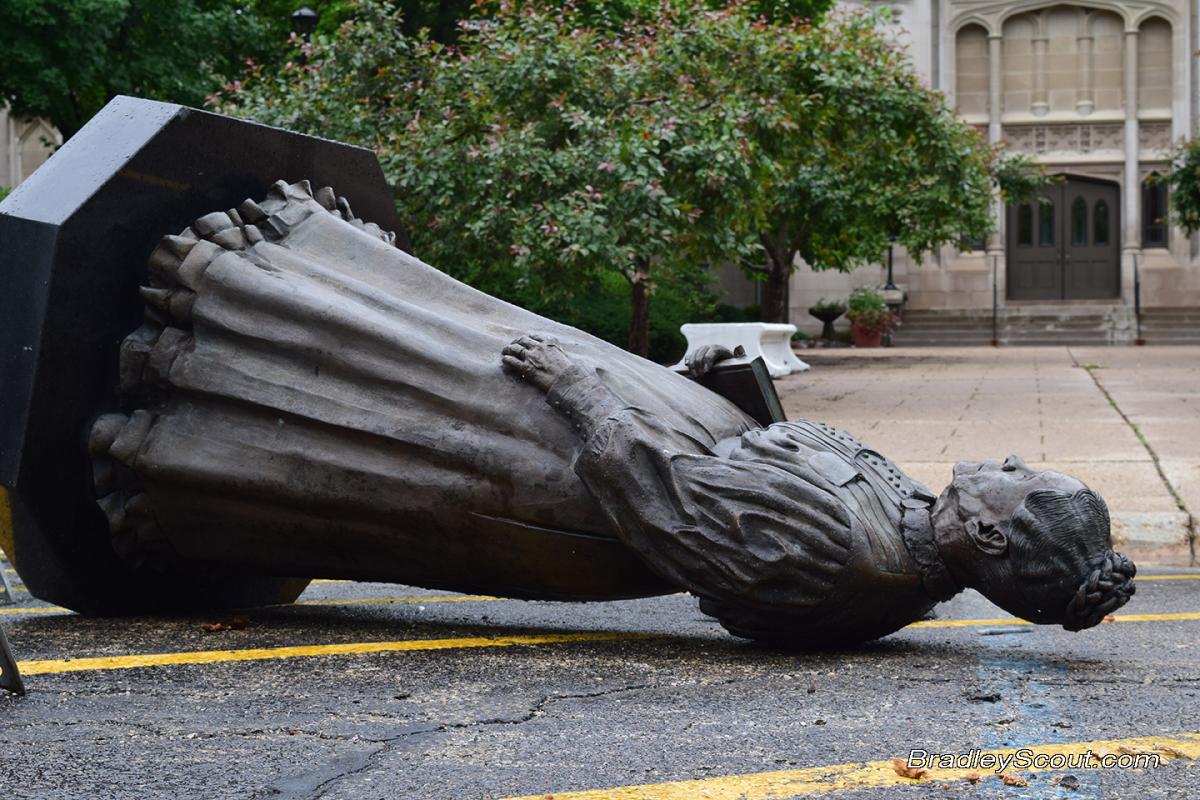 Lydia statue hit by car 